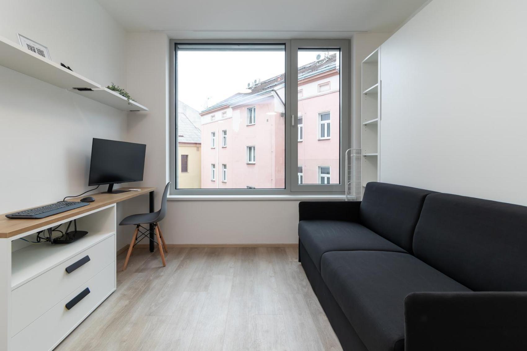 Smart With Ultra Fast 1gbps Wifi And Air Conditioning * Prag